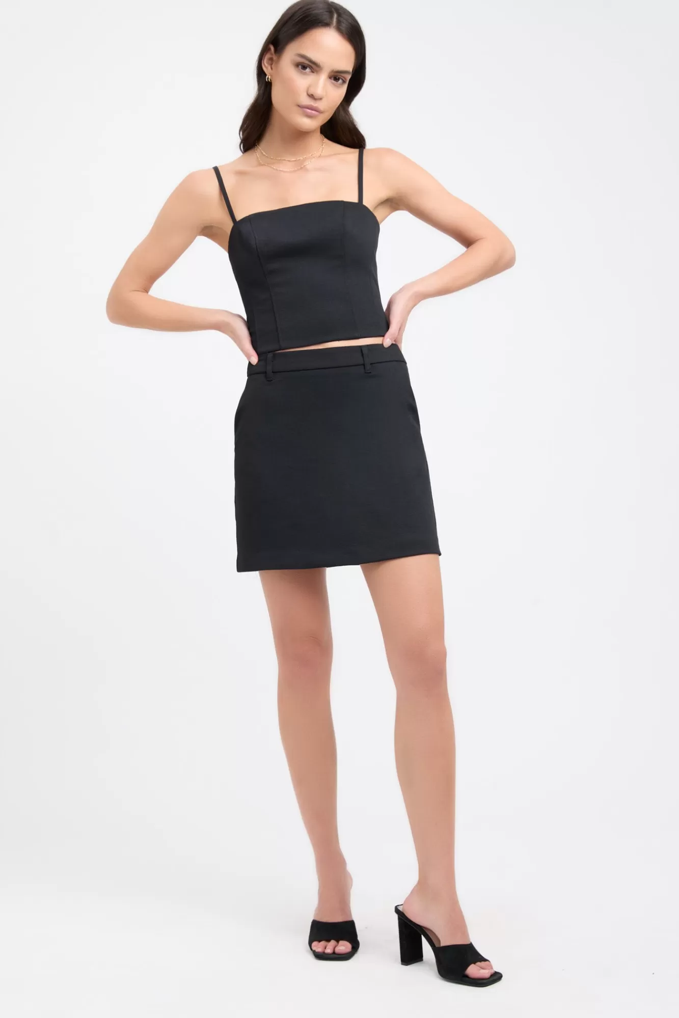 KOOKAÏ Oyster Low Rise Skirt Black Online