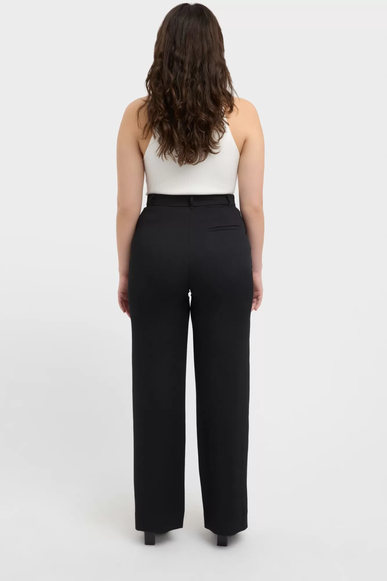 KOOKAÏ Oyster Tailored Pant Black Shop