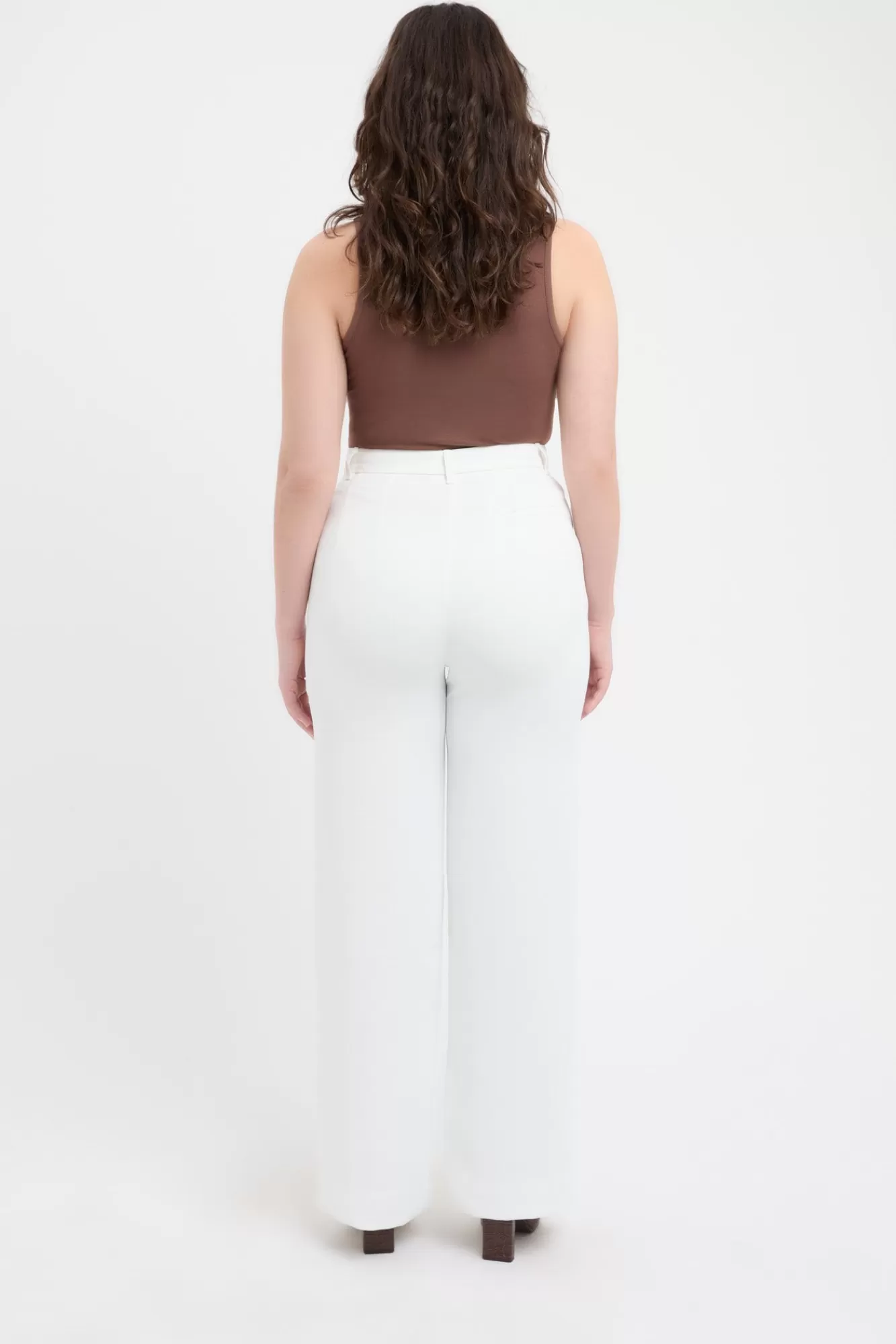 KOOKAÏ Oyster Tailored Pant Natural White Shop